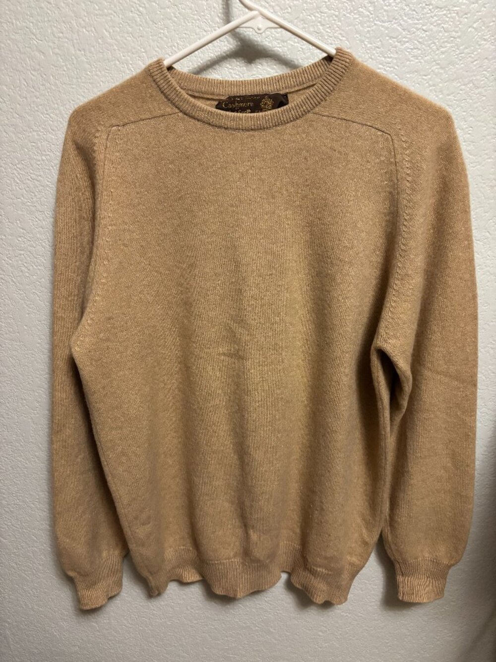 Vintage Lyle & Scott 100% Cashmere Crew Neck Sweater Made in Hawick Scotland Siz